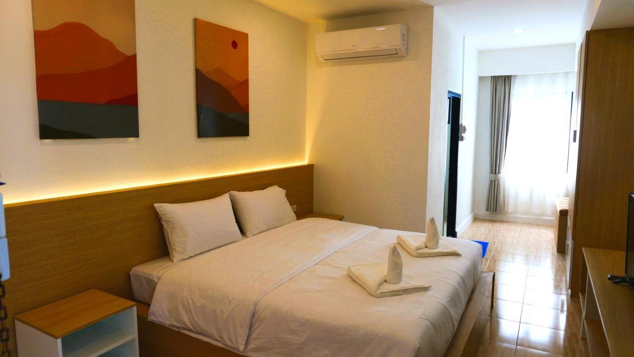 Midnight Blue Guesthouse Луанг Прабанг Екстериор снимка
