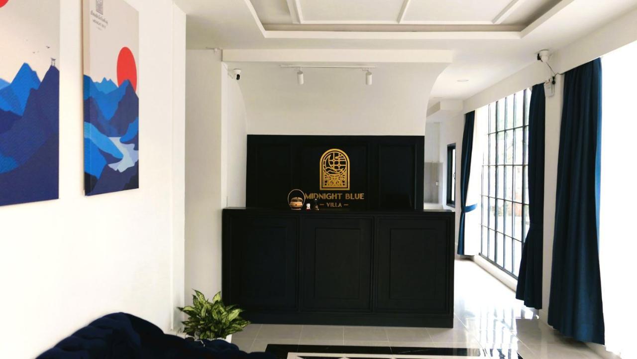 Midnight Blue Guesthouse Луанг Прабанг Екстериор снимка