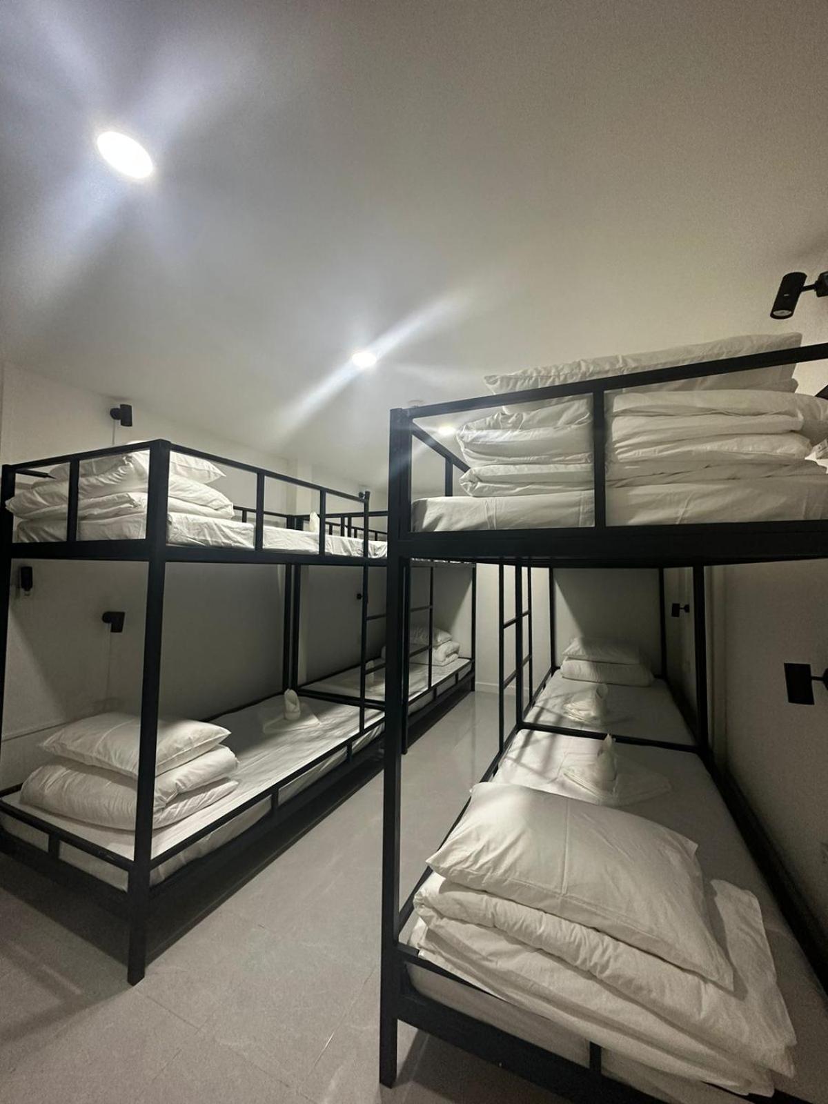 Midnight Blue Guesthouse Луанг Прабанг Екстериор снимка