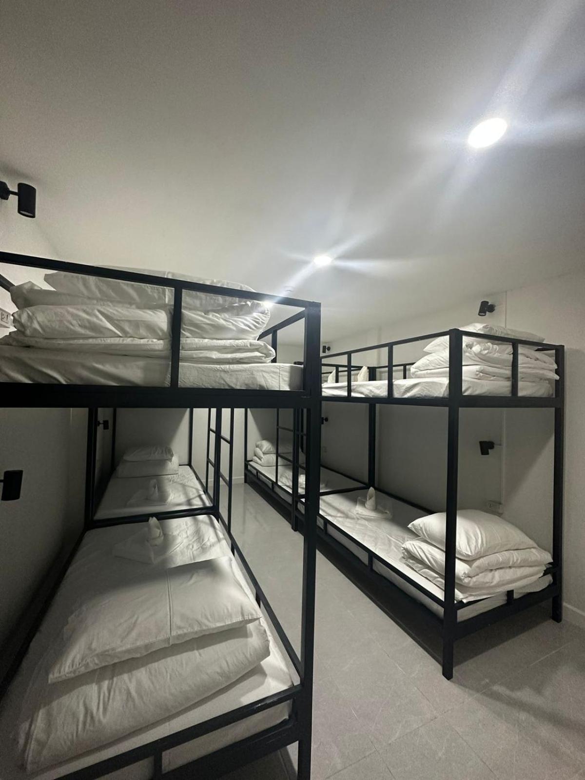 Midnight Blue Guesthouse Луанг Прабанг Екстериор снимка
